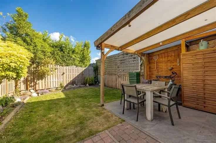 Huis Te Koop Kapellen: Instapklare woning 152m²