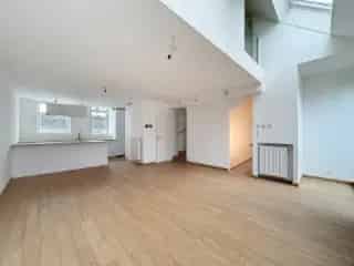 Triplex Appartement te Huur Elsene