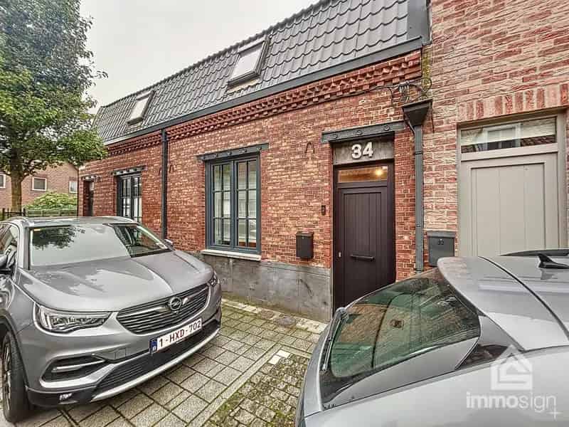 Huis te huur Bree: Charmante Stadswoning 2 slaapkamers