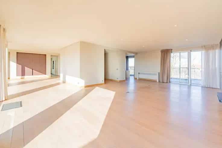 Penthouse appartement te koop 200m2 met terrassen