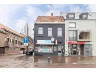 Handelspand te koop Westerlo - Modernisering met Duplex Appartement