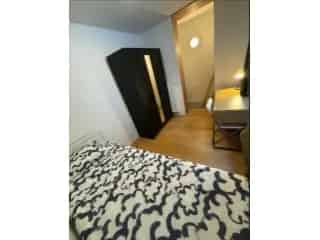 Appartement in medehuur Schaarbeek - Gemeubileerde kamer
