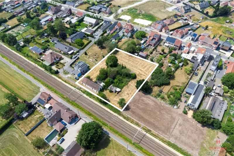 Huis te koop Zulte: Te renoveren woning 3433m²