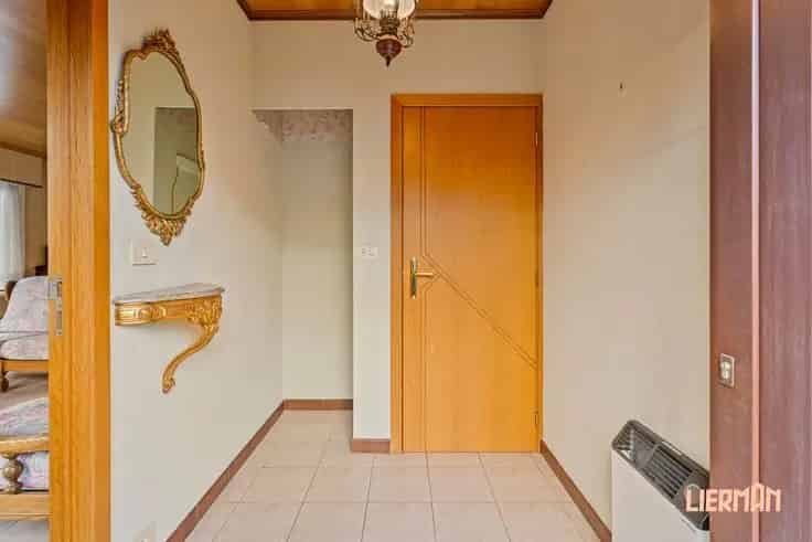 Huis Te Koop Mere: Rustige 3 Slaapkamers, Garage, Tuin