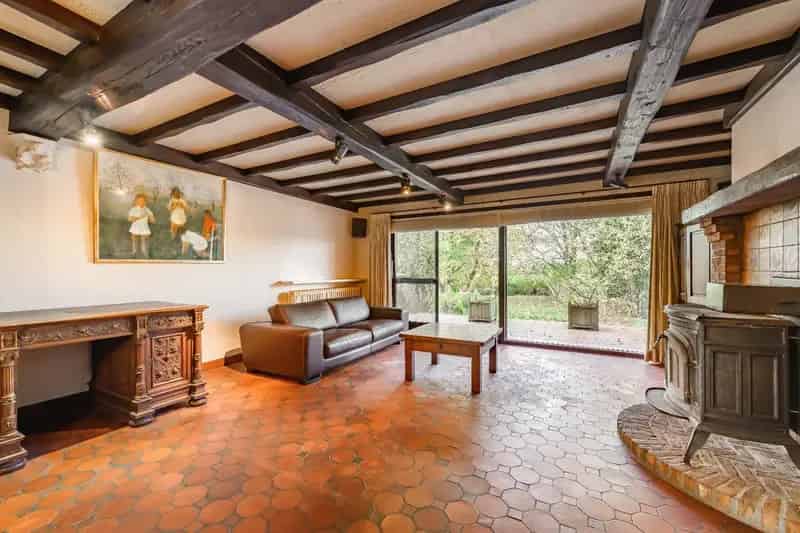Verrassend Ruime Alleenstaande Woning 1298m²