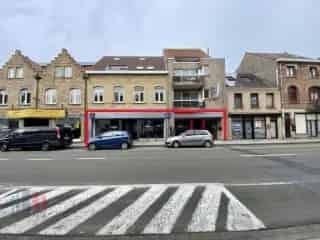 Handelspand te koop De Panne 212m² Veurnestraat