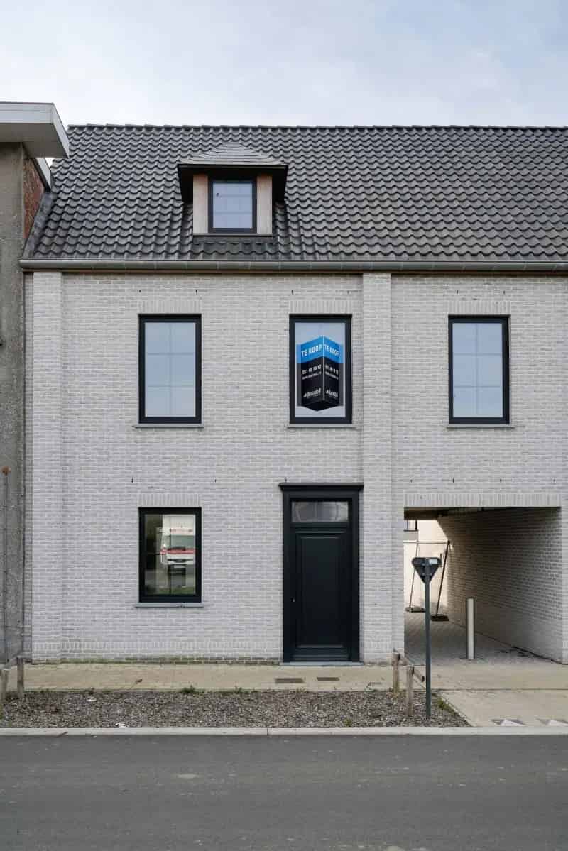 Nieuwbouw woning te huur Tielt 3 slaapkamers garage tuin