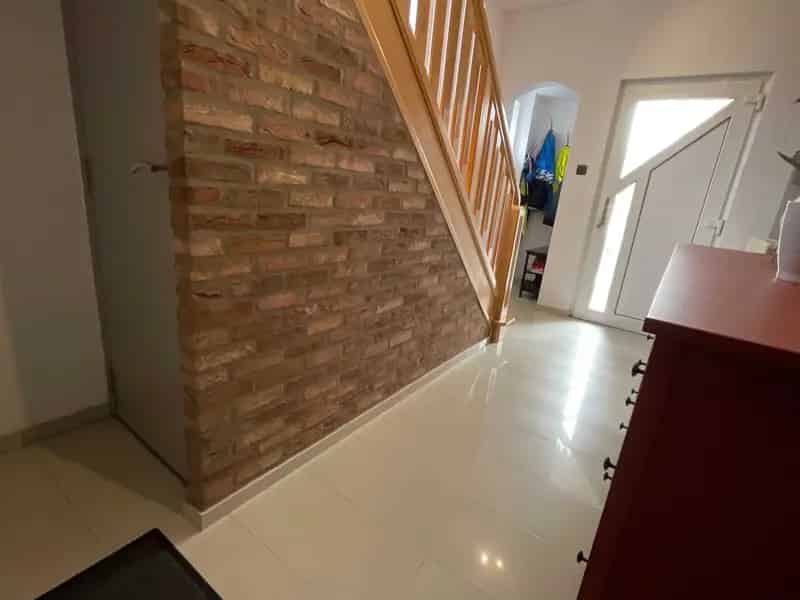 Ruime woning 4 slaapkamers te Riemst