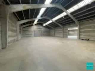 Huis met loodsen te koop Merchtem