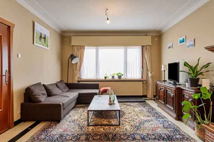Ruime Charmante Woning 252m2 met Garage 1018m2 Agrarisch Gebied