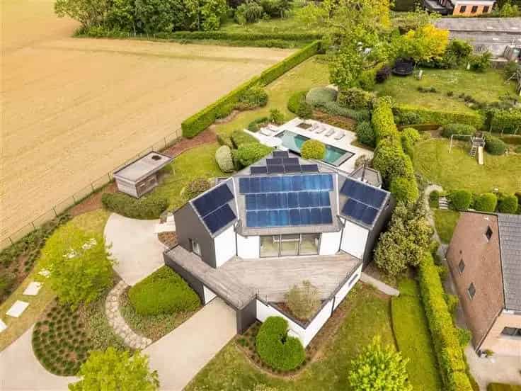 Luxe Villa te Koop Hoegaarden 520m² Zwembad Jacuzzi