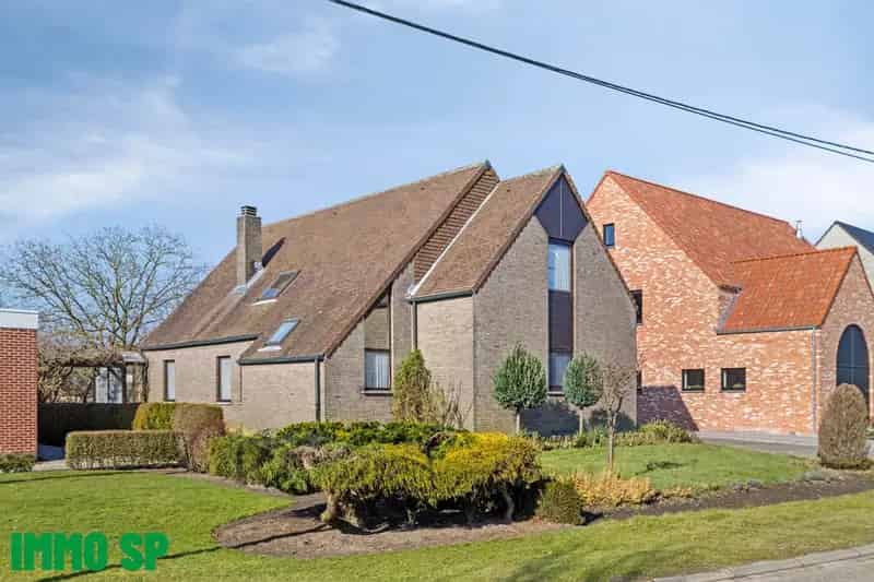 Vrijstaande woning te huur Retie grote tuin nabij centrum