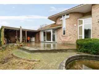 Huis te koop Vosselaar - Villa met zwembad en praktijkruimte