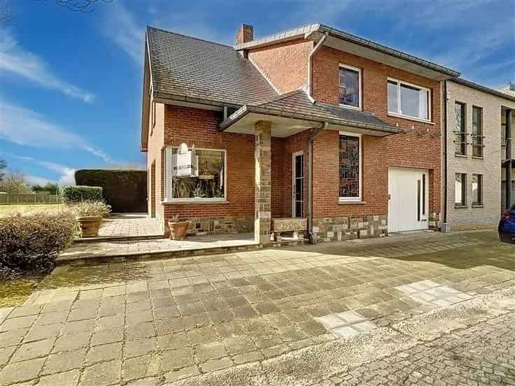 Huis Te Koop Landen 3 slaapkamers Tuin Te renoveren