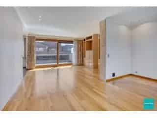 Penthouse te koop Laken 3 slaapkamers 2 terrassen