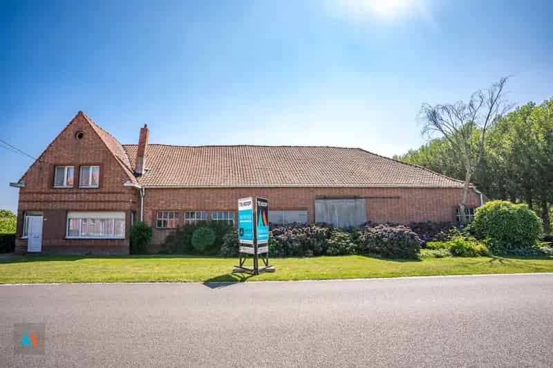 Langgevelhoeve te renoveren met schuur 5528m²