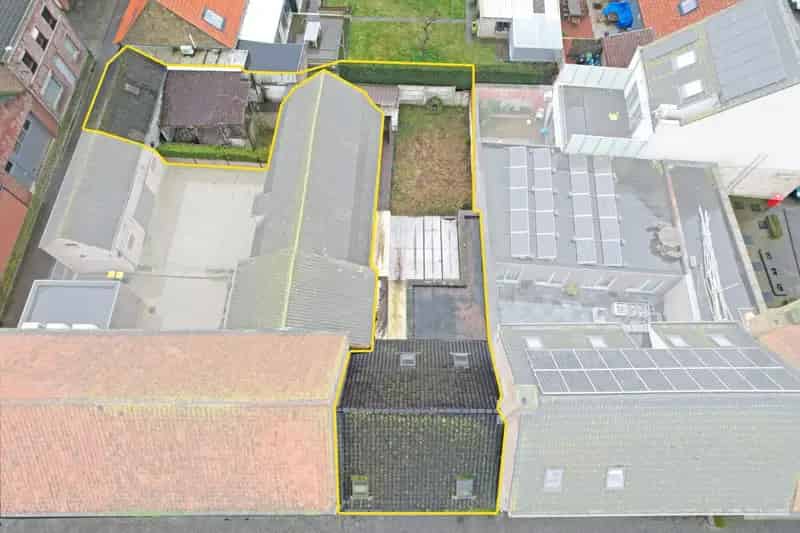 Te renoveren woning Westvleteren
