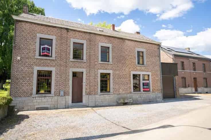 Huis Te Koop Ouffet: Charmante woning met 3 slaapkamers en grote tuin