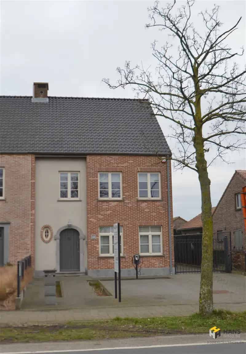 Huis te koop 3 slaapkamers grote tuin Stabroek