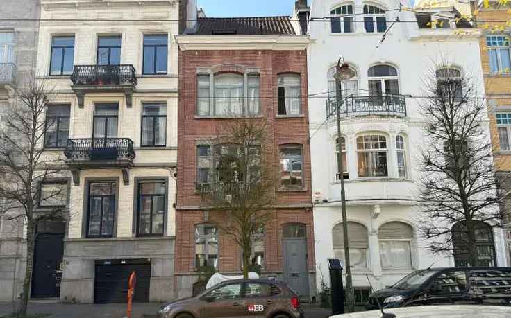 Huis Te Koop 5 Slaapkamers 300m² Altitude Cent