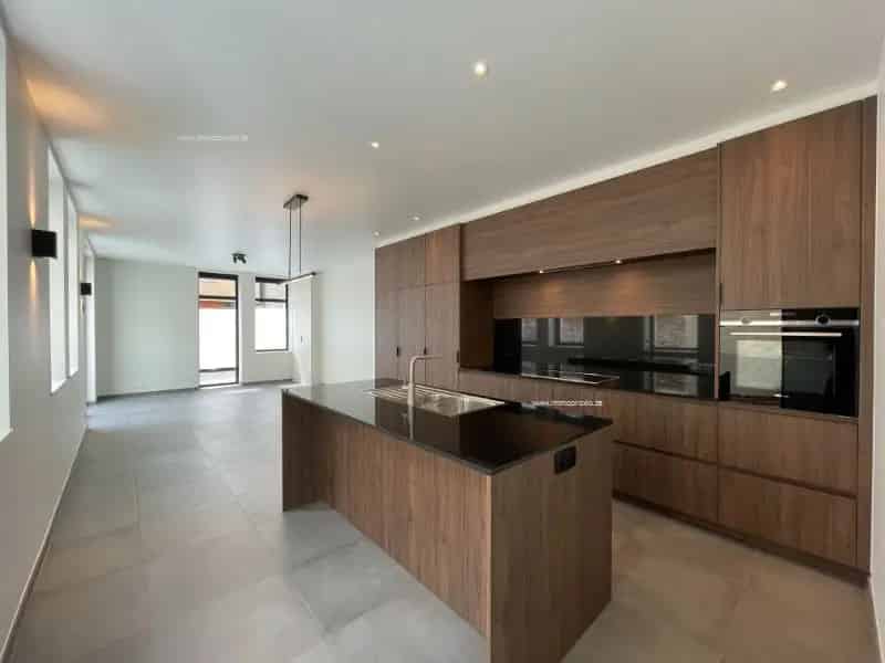 Te Huur Gent: 3 Slaapkamers, Gerenoveerd, Toplocatie