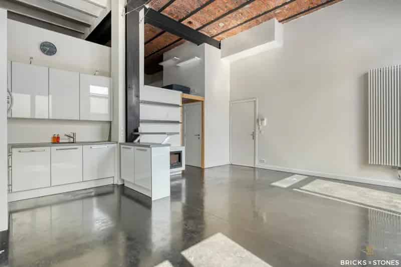 Appartement te huur Antwerpen Zuid: Lichtrijk gelijkvloers met terras