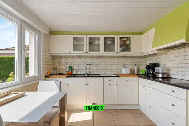 Huis te koop Langemark-Poelkapelle: 3 slaapkamers, garage, tuin