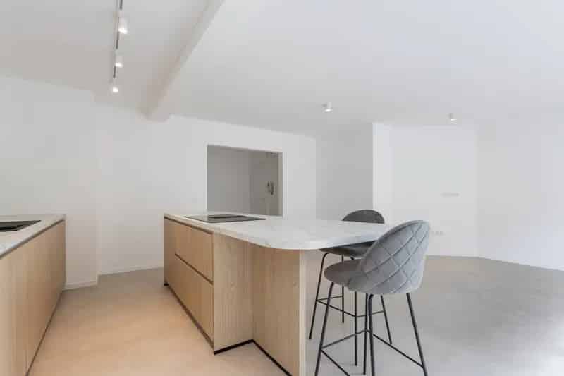 Gerenoveerd 2-slaapkamer Appartement Oostende Centrum