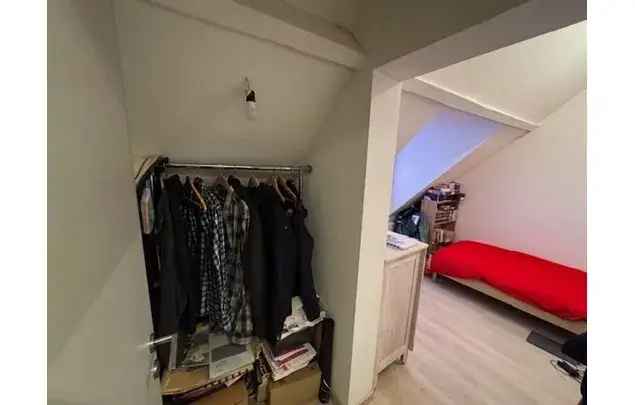 Huur 2 slaapkamer appartement van 98 m² in Namur