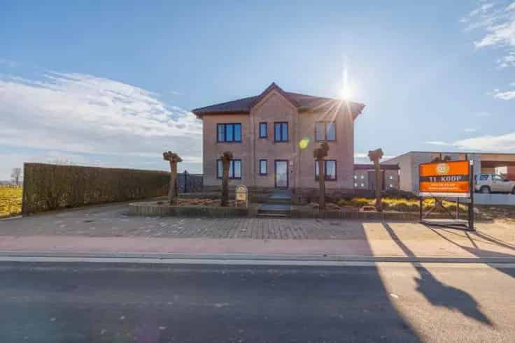 Villa Te Koop Molenbeek-Wersbeek 388m² 4 slaapkamers EPC-B