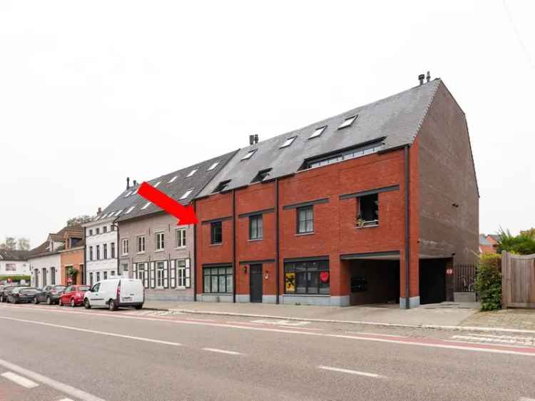 Huur appartement in 's-Gravenwezel met terras en ondergrondse parking