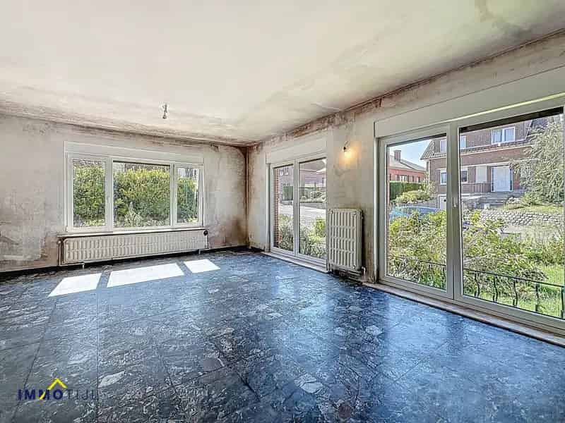 Karaktervolle open bebouwing op gunstige locatie!