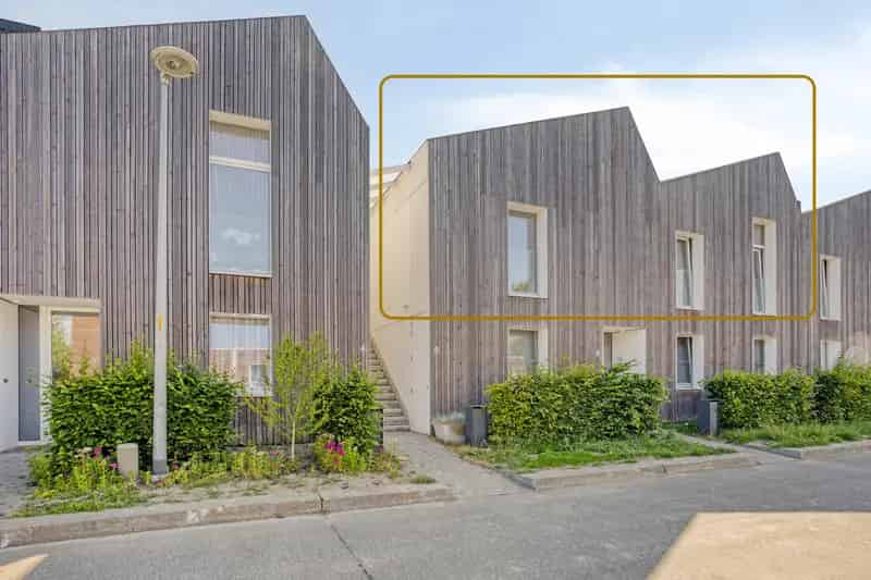 Huis te huur: Instapklare Stapelwoning met Tuin