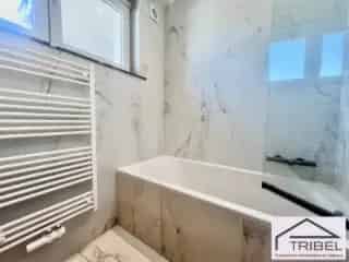 Appartement te Koop Forest 91m² te renoveren