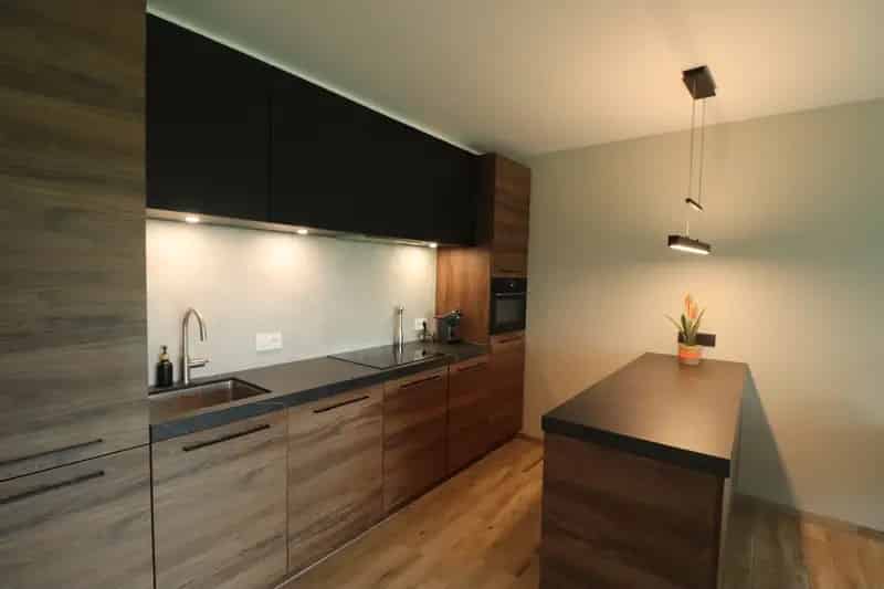 Energiezuinig 2-Slaapkamer Appartement met Terras en Parking