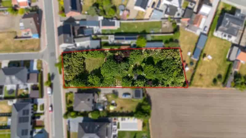 Bouwgrond te koop 1917m² nabij dorp