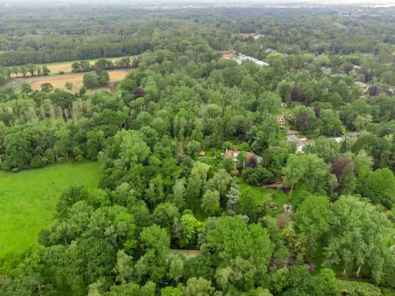 Grond te koop met gerenoveerde villa en bouwmogelijkheden