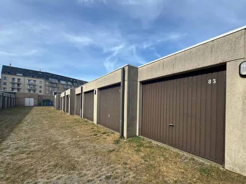 Garagebox te Koop Bredene Centrum 17m² Beveiligd