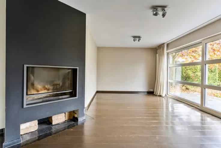 Ruime Villa te Koop in Kobbegem