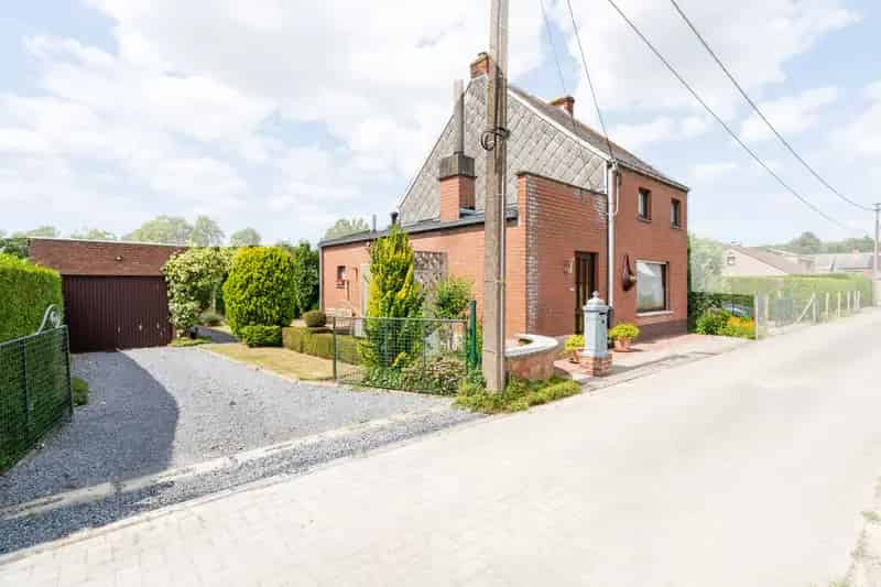 Te renoveren woning Oordegem 3 slaapkamers 306m² perceel