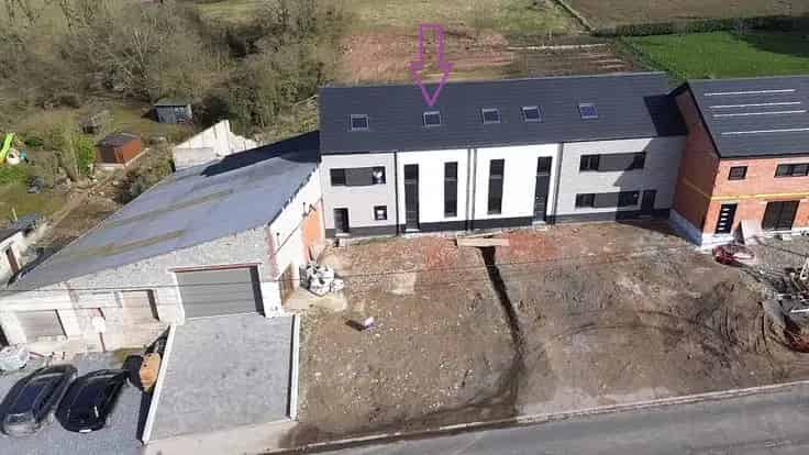 Huis Te Koop: 3 of 4 slaapkamers, tuin, parking
