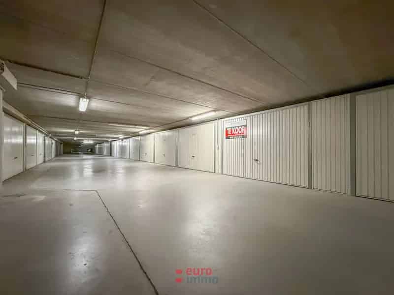 Garagebox Ysera III Nieuwpoort