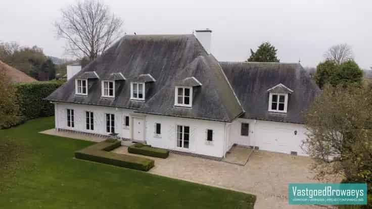 Villa te Koop Zottegem 600m2 Praktijkruimte Tuin