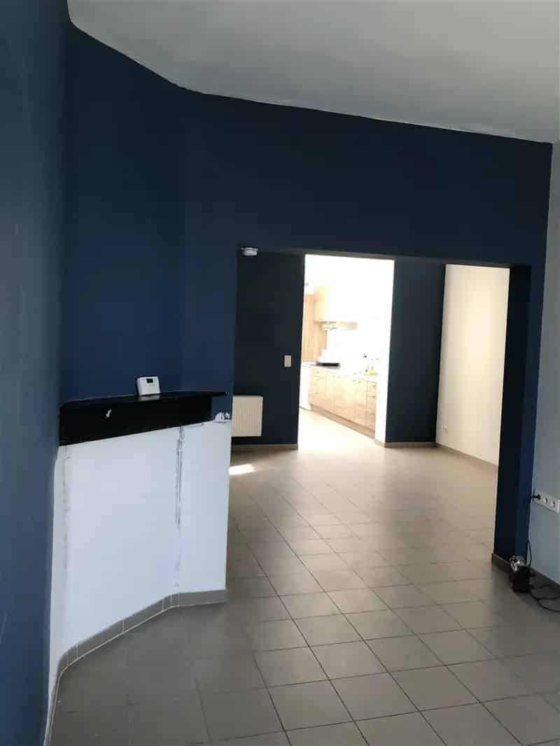 Huis met 4 slaapkamers en garage