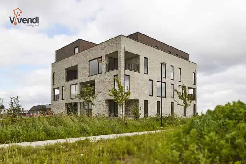 Nieuw 2 Slaapkamers Appartement te Koop Weelde