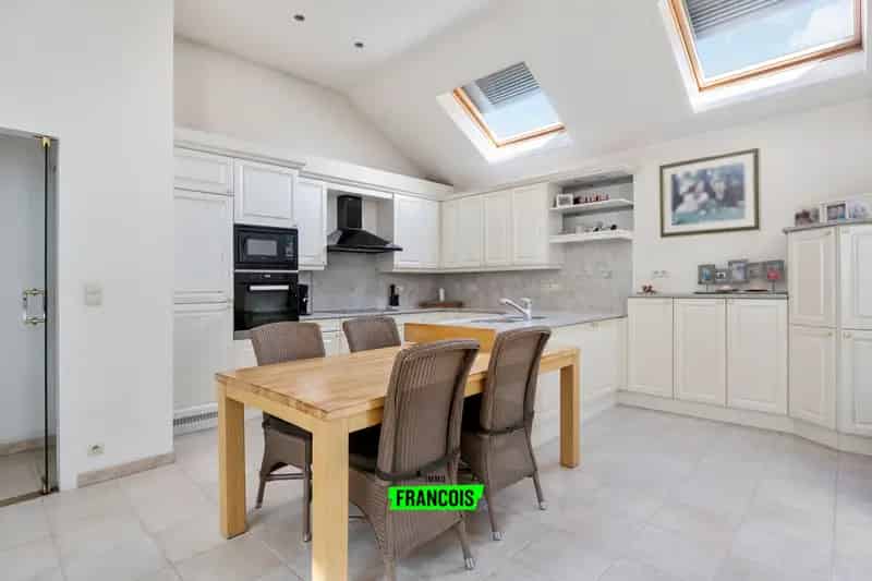 Ruim Appartement met Stadsterras Diksmuide