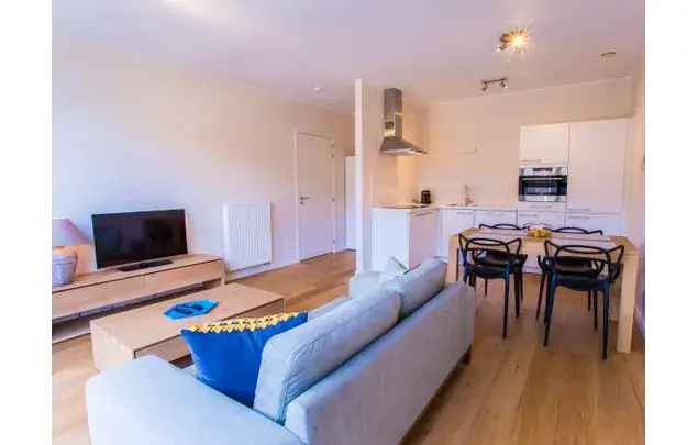 Huur 1 slaapkamer appartement van 60 m² in Brussels