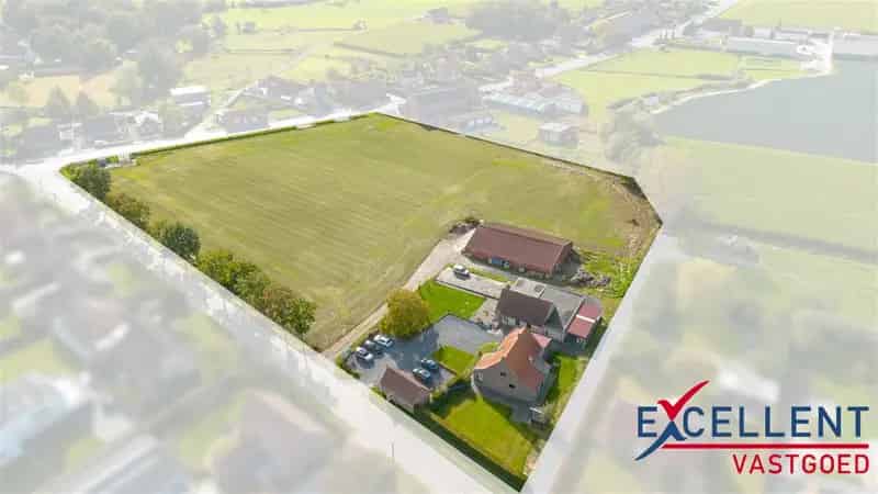 Huis te koop Ruiselede: Charmante hoeve met magazijn