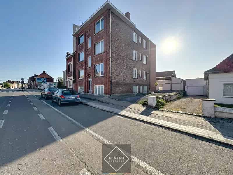 Appartement te koop Menen - Budgetvriendelijk hoekappartement met garage