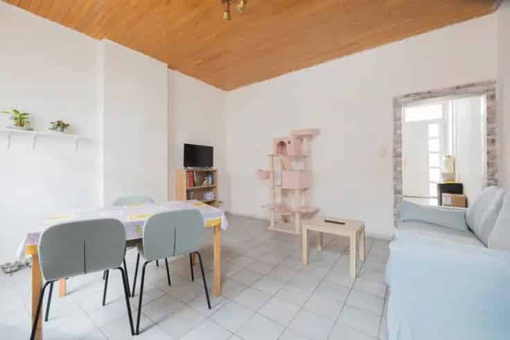 Huis Te Koop Dour: Lichtrijk en Rustig Gelegen